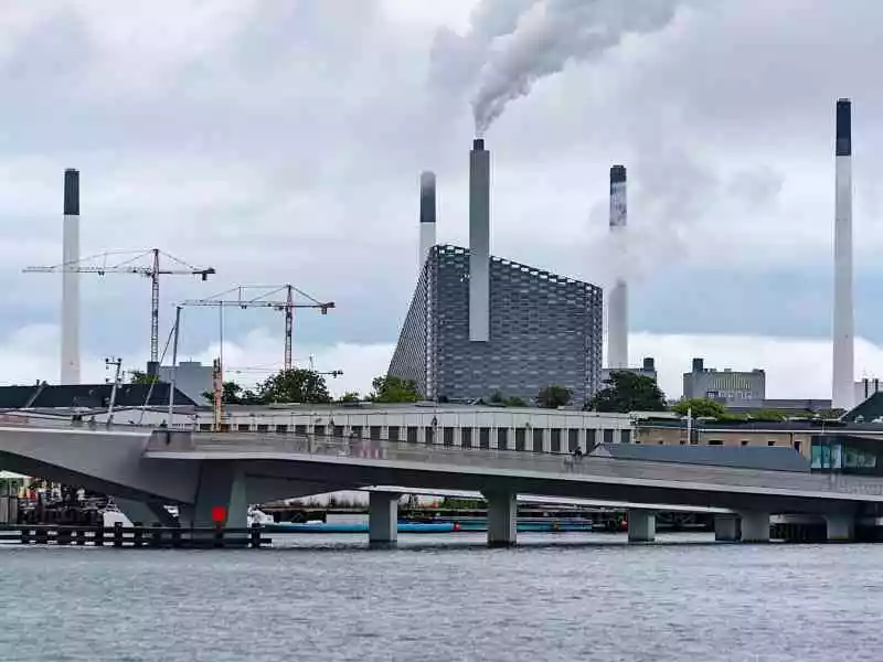 Amager Bakke behandlet med anti graffiti beskyttelse